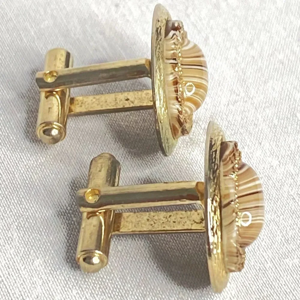 💎Unsigned Swank Oval Marble Lucite Stone Cufflinks On Gold Tone Base